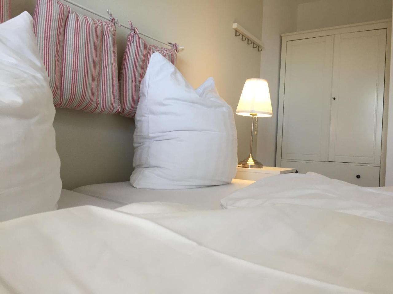 Strandhaus Glowe Eksteriør billede